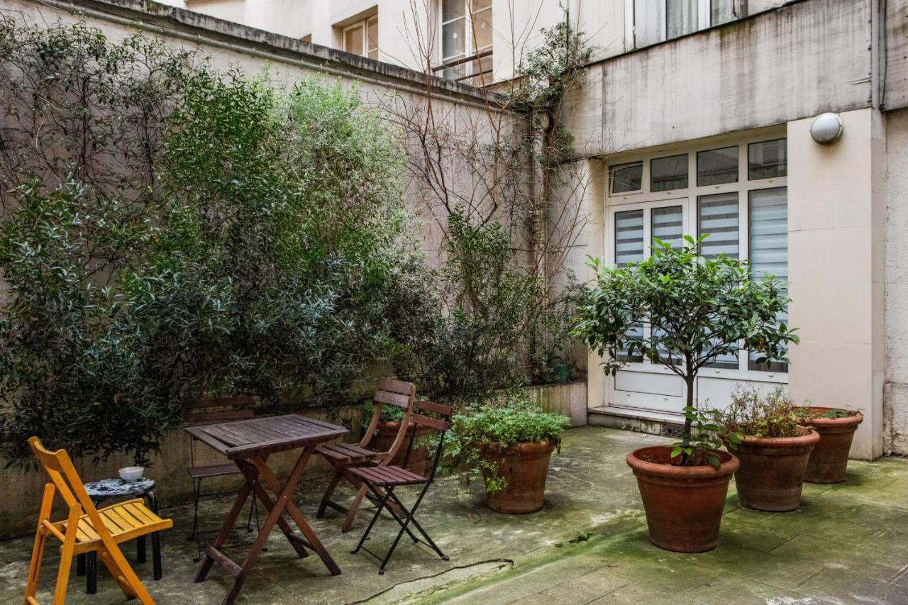 Appartamento Flat Two Steps To Folies-bergères At The Heart Of - Welkeys Parigi