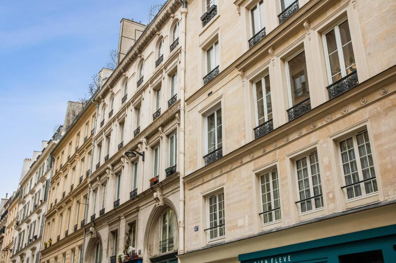 Appartamento Flat Two Steps To Folies-bergères At The Heart Of - Welkeys Parigi